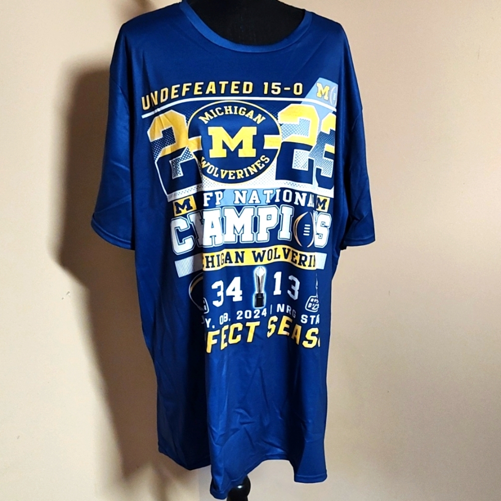 University of Michigan 2023 champion t-shirt